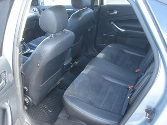 Ford Mondeo 1.8 TDCi Ghia - 7