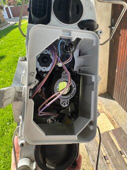 Originální poškozený Xenon na Octavii 2 - Levý - 7