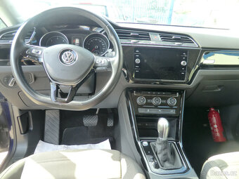 Volkswagen Touran, 1.6TDI 85kW NOVÁ STK 1.MAJITEL - 7