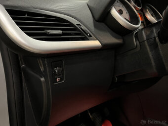 peugeot 207 1.4 , 2010 panorama + klimatizace - 7