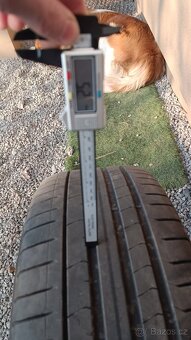 235/50/19 Pirelli P-Zero letní - 7
