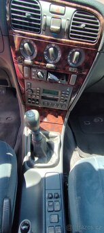 Volvo V40 1.8 - 7