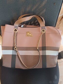 Kabelka Burberry 2 barvy - 7