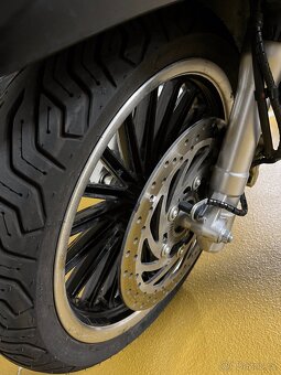 Piaggio Beverly 300 - 7