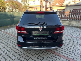 Fiat Freemont 2.0 125kW 2015 99253km CROSS 4x4 automat - 7