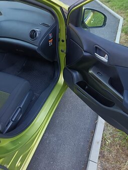 Honda Civic 1.4 Benzin 2012 - 7