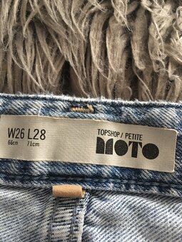 Trhané džíny zn.Topshop vel.W26(XS) - 7