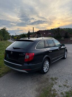 SKODA SUPERB 2 4X4 COMBI OUTDOOR 153.000KM - 7