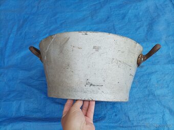 Hliníkový cedník, průměr 37 cm, značený - 7