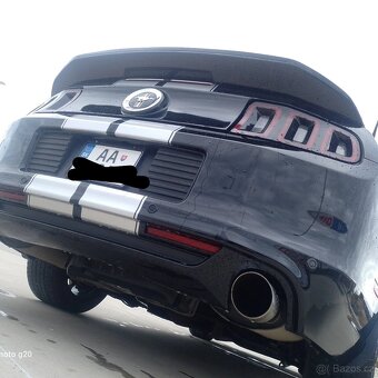 Ford Mustang - 7