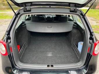 VW Passat B6 2.0 TDI 103 kW – dobrý stav, po servisu - 7