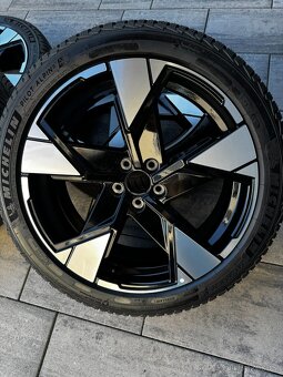 Originál alu kola Volvo EX30 5x108 R20 zimní nová - 7