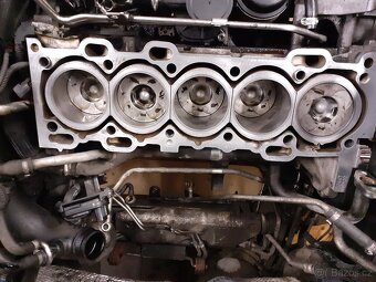 Volvo V70 D5 2.4 136kw 6q - 7