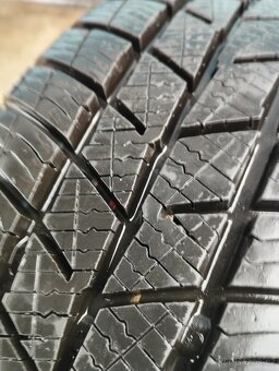 Zimní pneu 185/60/15:DOT-2223:BARUM - 7