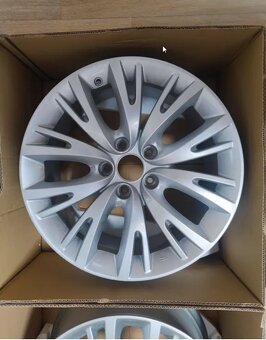 Alu kola 5x110 R17 Alfa Romeo Giulietta - nové - 7