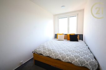 Prodej bytu 2+kk, OV, 45,1 m² + lodžie 6,1 m² + sklep 2,5... - 7