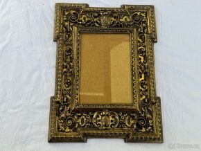 Mosazné rámy na foto se dřevem Historismus kus 3500,- - 7