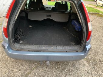 Ford Mondeo 2.2 - 7