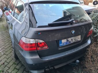 BMW 525d Touring Webasto +tažné na 2 T - 7