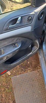 Škoda Octavia 2, 1.6fsi náhradní díly - 7
