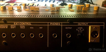 Roland Jupiter 6 - Vintage analogový syntezátor s MIDI, 6 hl - 7