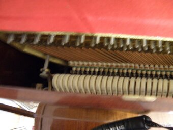 Piano Rosler - 7