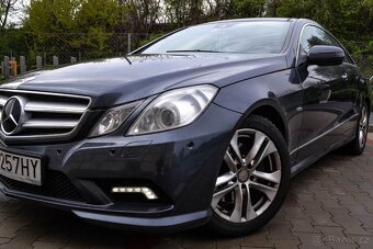 Mercedes Benz E 350 CGI coupe - 7
