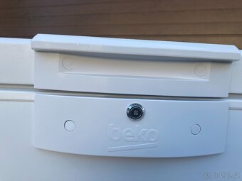 Beko truhlicový mrazák HSA24540N 230 litrů - 7
