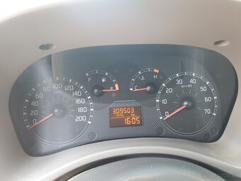 Fiat Panda 1.2 - 7