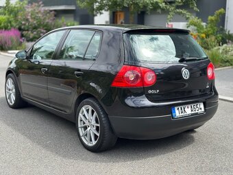 Volkswagen Golf V 1.6 75kw - 7