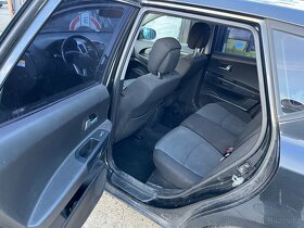 Kia Ceed dveře blatník pravý volant loketní opěrka 2011 DÍLY - 7