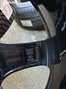Alu kola Mercedes C klasse w205 r18 stav novych - 7