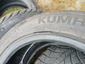 Sada pneu 245/45/18 Kumho Wintercraft - 7