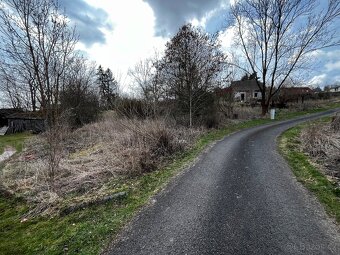 Prodej stavebního pozemku 1893 m² - 7