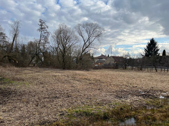 Prodej stavebního pozemku 1322 m² v obci Třemblat - 7