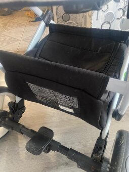 Prodám krásný kočárek babylux - 7