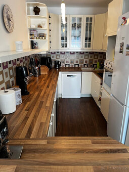 PRONÁJEM BYTU 3+kk se sklepem (2m2) a balkónem (4,5m2) - 7