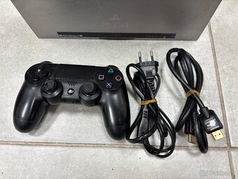 Sony PlayStation 4 FAT 500GB - 7