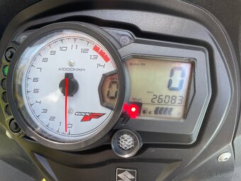 Suzuki gsx650f - 7