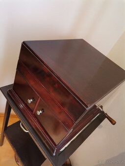 SALONNÍ GRAMOFON.. - 7
