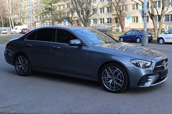 MERCEDES-BENZ E 400D 4MATIC AMG PAKET 243kW - 7