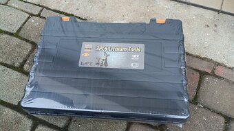 Střední aku sada nářadí - vrtačka,flexa,utahovák - NOVÉ - 7