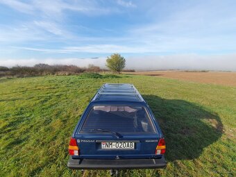 Predám VW PASSAT 1.6 D veterán - 7