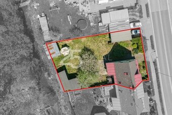 Prodej rodinného domu se zahradou a garáží v obci Úpice, okr - 7