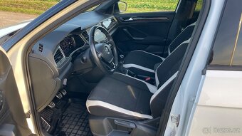 Volkswagen T-Roc - 7