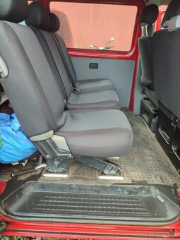 W Transporter T5 9 míst 1,9 tdi 77kw - 7