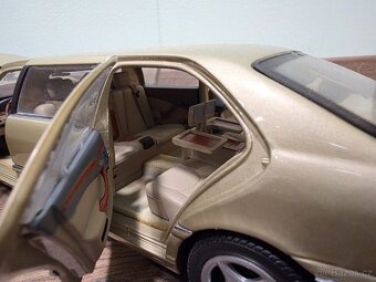 Mercedes Benz S600 W220 S-Klasse Pullman Model 1:18 - 7
