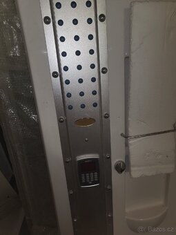 Dokonalý parní box s hydromasazi - 7