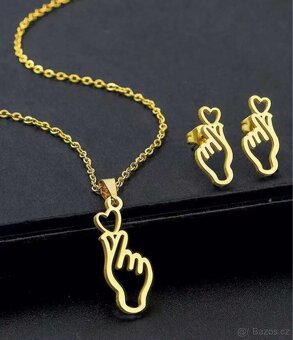 Dámské elegantní soupravy - 7