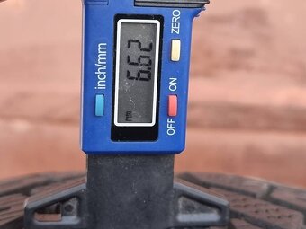 Zimní Semperit 205/60/16 - 7